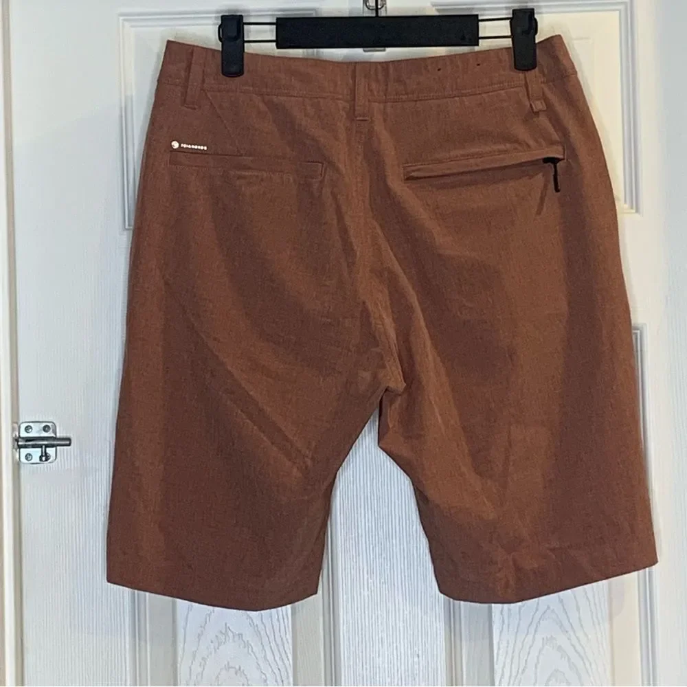 7 Diamonds Aeroplane Performance Golf Shorts Size 29 Rustic Red Color